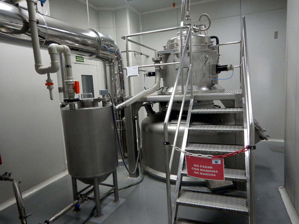 Continuous filtering vertical worm  screen centrifuges - RINA Serie 500_3.png